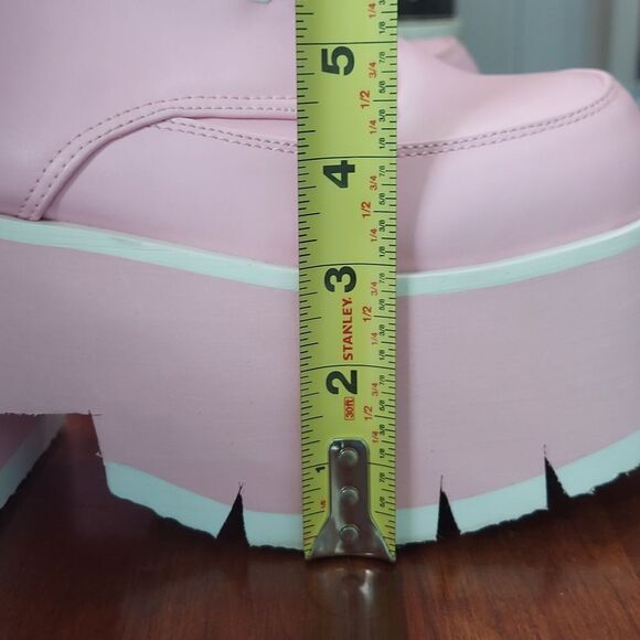 Demonia Ashes-57 Baby Pink Platform Vegan Leather Boots Sz 9 - Picture 14 of 15